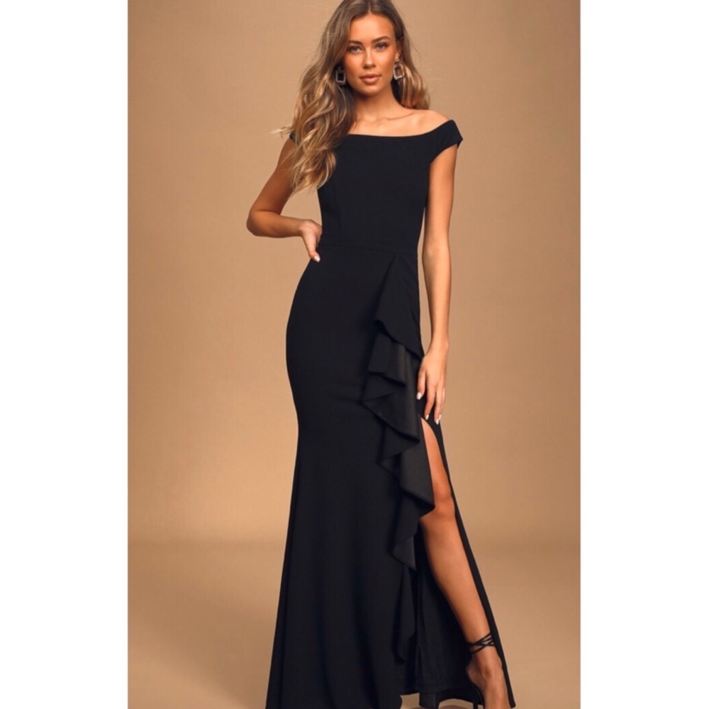 Lulu’s Off the shoulder Black Maxi Dress
